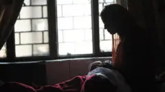 પ્રતીકાત્મક તસવીર