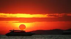 सूर्यग्रहण
