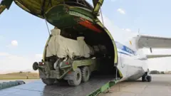 S-400 bataryalarının Türkiye'ye teslimatı