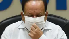 कोरोनाच्या नव्या प्रजातीमुळे घाबरुन जाण्याची गरज नाही- डॉ. हर्षवर्धन