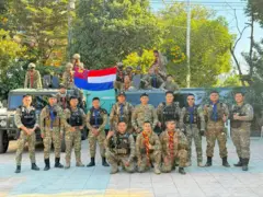 KNA တပ်ဖွဲ့ဝင်တချို့ (ပုံဟောင်း)