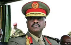 ጀነራል ሙሆዚ ካይነሩጋባ 