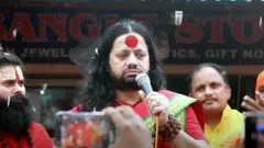 કાલીચરણ મહારાજ