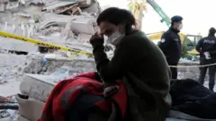 امرأة