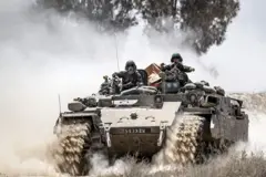 Um tanque israelense em Gaza