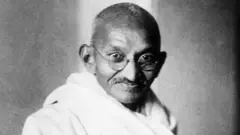 महात्मा गांधी 