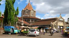 महात्मा फुले मंडई