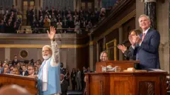 नरेन्द्र मोदी