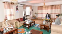 संवैधानिक परिषद बैठक