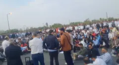تجمع اعتراضی کارگران پالایشگاه‌های ۱۲گانه پارس جنوبی