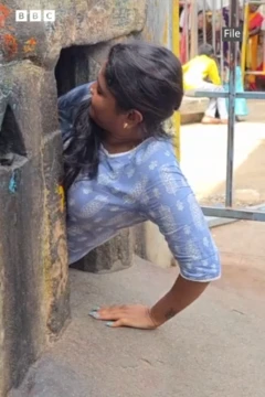 இடுக்கு பிள்ளையார் கோயில் நுழைவாயில்