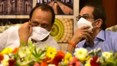 उद्धव ठाकरे- अजित ठाकरे