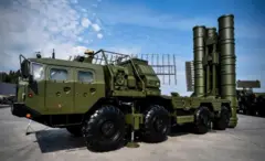 Indiyaan Ameerikaan mufattus S-400 Raashiyaa irraa bitatte