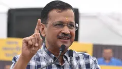 அரவிந்த் கெஜ்ரிவால், டெல்லி முதல்வர்