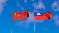 चीन और ताइवान का झंडा