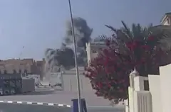 دخان متصاعد بعد الغارات التي شنتها إسرائيل في قطر