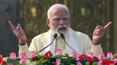 नरेंद्र मोदी 