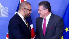 Марош Шефкович и Джеймс Клеверли