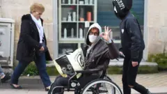 Во Франции