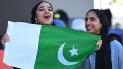 पाकिस्तान 