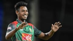 দেশসেরা পেসার মুস্তাফিজুর রহমান