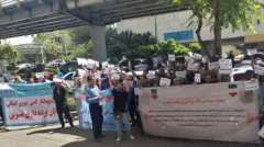 تجمع اعتراضی کارگران ارکان ثالث صنعت نفت