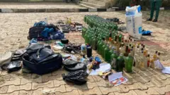 Awon nnkan tawọn ọlọpaa ṣafihan pe awọn gba lọwọ awọn afurasi naa.