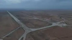 Bir boş üssün tepeden görüntüsü.