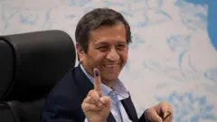 ناصر همتی