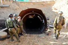 Израил күчтөрү ХАМАСтын туннелдери табылганын билдирди