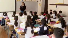 Rusiya, Azərbaycan, təhsil, rus məktəbləri