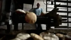 سبعة مخابز فقط لا تزال تعمل في غزة