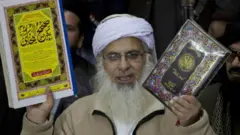 مولانا عبدالعزیز