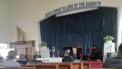 ኣብ ውሽጢ ቤተክርስትያን