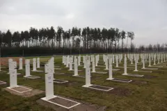 Vista de um cemitério de Kiev