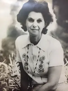 Foto em preto e branco de Janete Clair