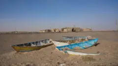 روستای تخلیه شده ملاعلی اطراف دریاچه هامون