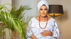kìí ṣe nǹkan ìtìjú pé èmi ni mo ń gbọ́ bùkátà ẹbí mi- Nkechi Blessing