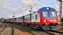 रेल