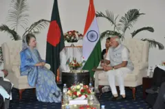 ঠিক দশ বছর আগে ঢাকায় বিএনপি নেত্রী খালেদা জিয়ার সঙ্গে প্রধানমন্ত্রী মোদীর সাক্ষাত