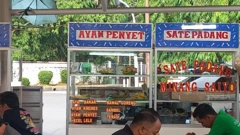 BBC News Indonesia kembali mendatangi kantin tersebut beberapa hari kemudian, dan memverifikasi lokasi makan Mama Yasinta.