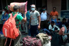 তামিলনাডুতে কর্মরত বিহারের শ্রমিকরা। ফাইল ছবি