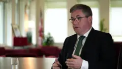 Robert Buckland