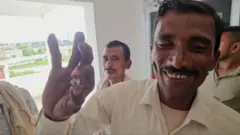 Akhilesh Pal mengangkat temuan tersebut.