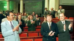 Не раділи ухваленню Конституції червневої ночі 1996 року лише комуністи: їхня фракція голосувала "проти"