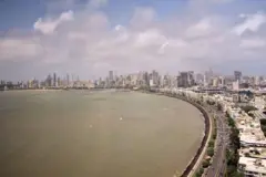 मुंबईसह महाराष्ट्रातल्या काही भागांतून मान्सूननं माघार घेतली आहे. 