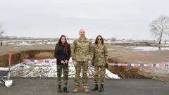 Azərbaycan Prezidenti İlham Əliyev, xanımı Mehriban Əliyeva və qızı Leyla Əliyeva ilə birgə martın 15-də Füzuli və Xocavənd rayonlarında olub.