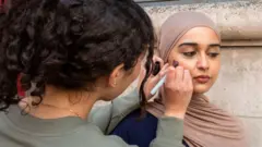 Девушка в хиджабе