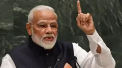 नरेंद्र मोदी