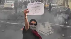 وزیران امور خارجه ۹ کشور از جامعه جهانی خواسته‌اند که به همراه شرکت‌های فناوری برای دسترسی زنان و دخترهای ایرانی به تبادل آزاد اطلاعات در اینترنت کمک کنند